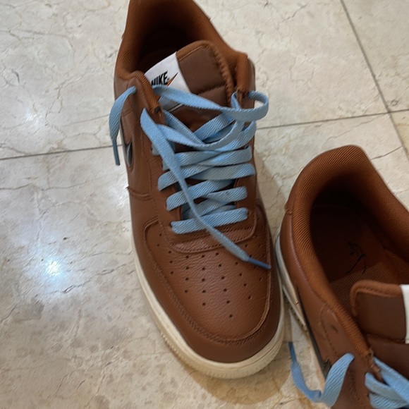 Men’s leather Nike sneakers - Picture 2 of 3
